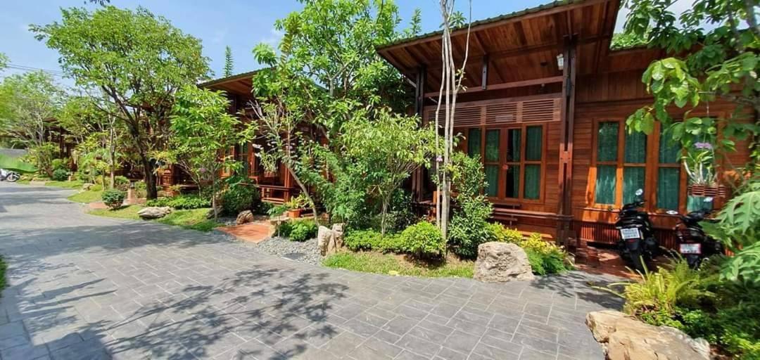 Areeya Phubeach Resort Wooden House Ban Chong Phli 외부 사진